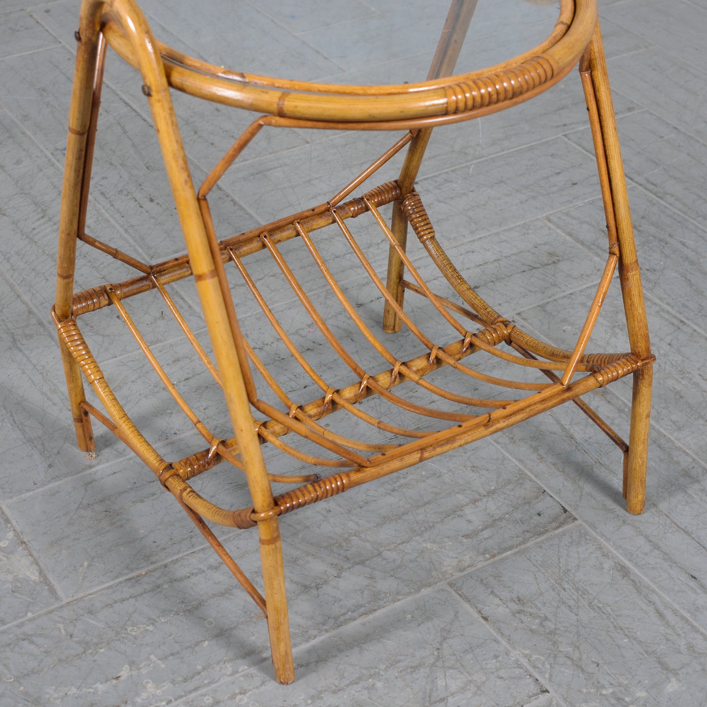 1960s Vintage Bamboo Side Table with Magazine Rack - Timeless Elegance
