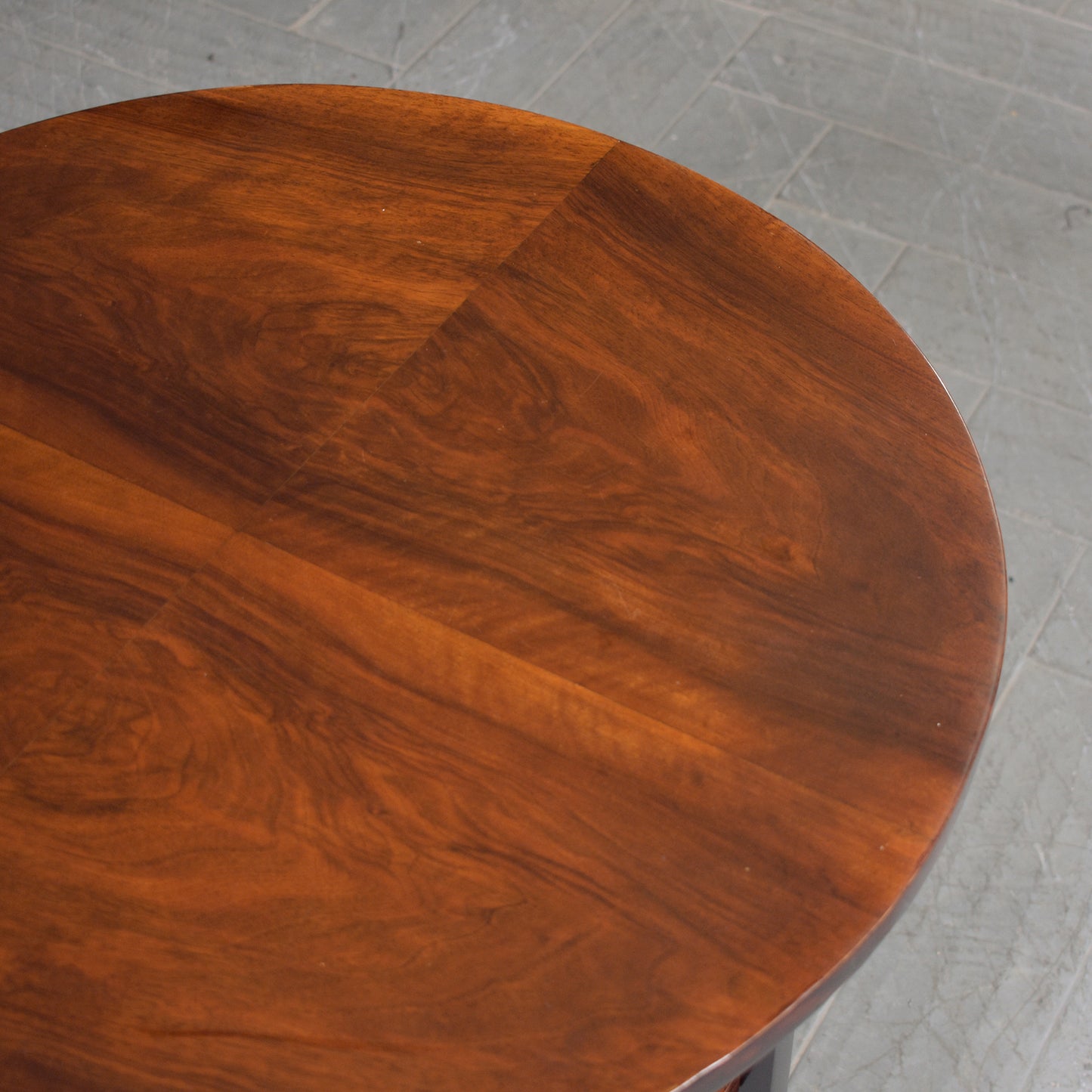 Elegant 1950s French Art Deco Mahogany Side Table