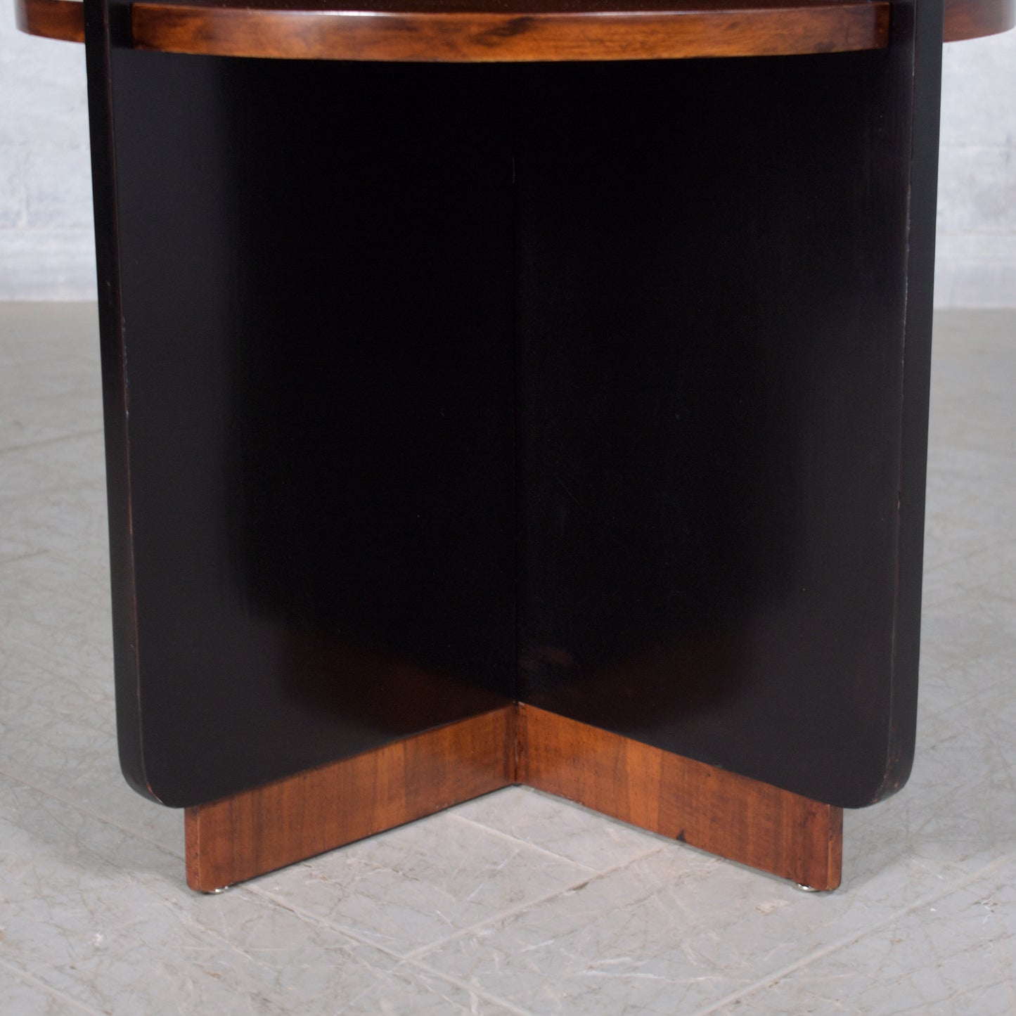 Elegant 1950s French Art Deco Mahogany Side Table