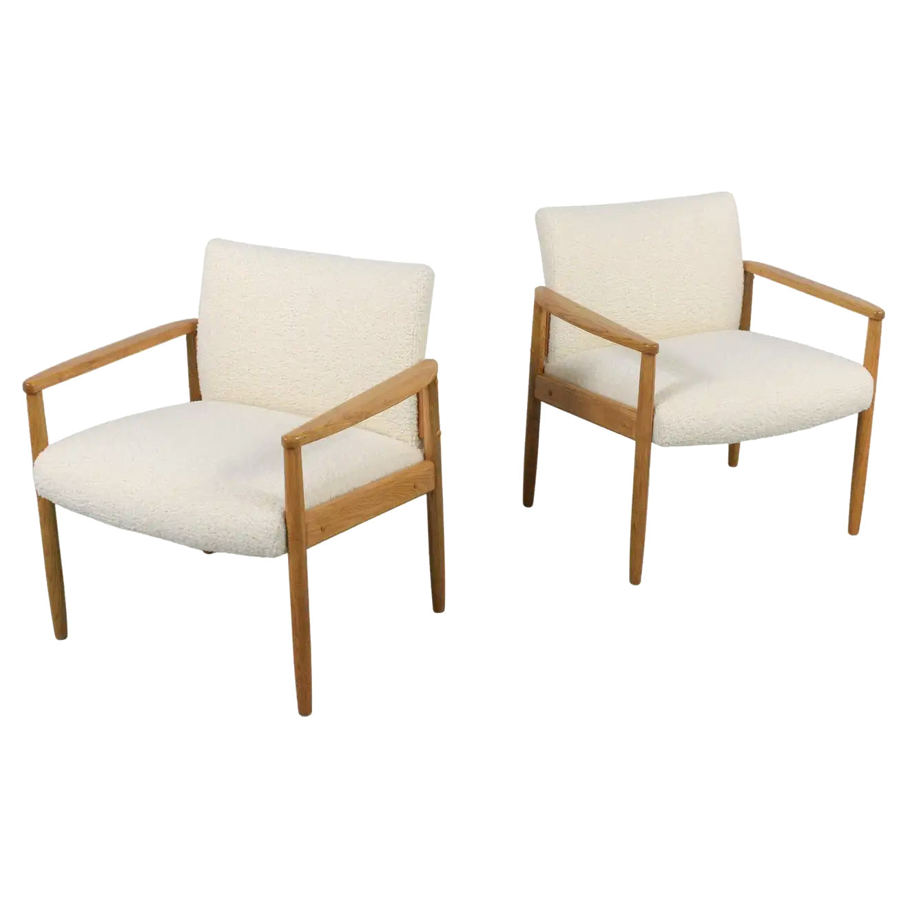 Set of Two Vintage Mid-Century Modern Lounge Chairs
