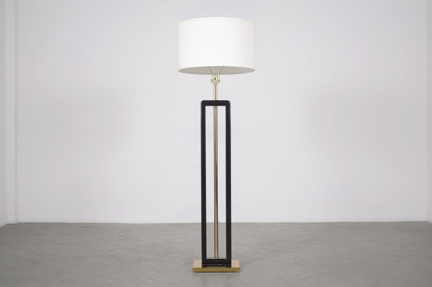 Vintage 1970s Mid-Century Modern Brass Floor Lamp